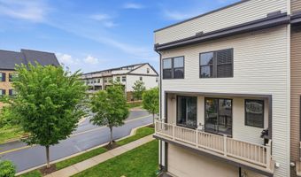 43392 WHITEHEAD Ter, Ashburn, VA 20148