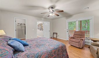 12 Hoyer Ln, Bella Vista, AR 72714