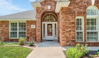7415 Woodmont Dr, Amarillo, TX 79119
