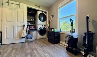 3313 Coveyville Rd, Bedford, IN 47421
