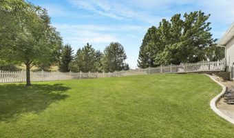 2609 Lakeview Dr, American Falls, ID 83221