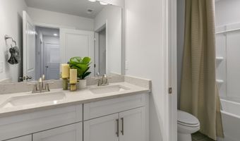 110 Lemongrass Ln, Bermuda Run, NC 27006