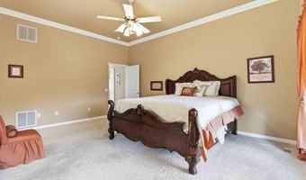136 Riverview Dr, Anderson, MO 64831