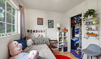 2427 Tulik Dr, Anchorage, AK 99517