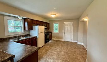 2711 E Market St, Des Moines, IA 50317