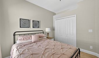 426 SE 22nd St, Cape Coral, FL 33990
