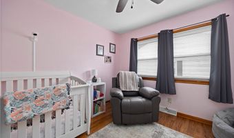 310 N Woodhill Dr, Amherst, OH 44001