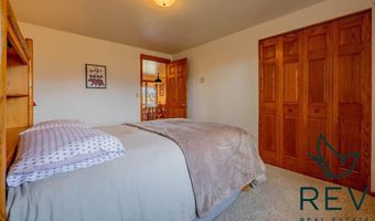 28 Panorama Ln, Cody, WY 82414