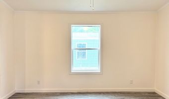 522 Begonia Ln, Altoona, WI 54720