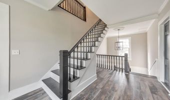 112 Cherry St, Adairsville, GA 30103