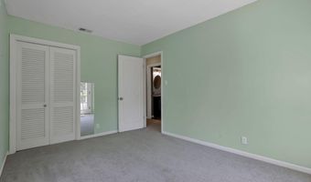 1631 Roxbury Rd B6, Columbus, OH 43212