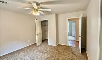 15 Pennine Ln, Bella Vista, AR 72714
