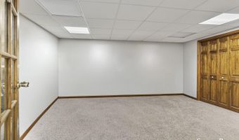 86 Carl Dr NE, Ada, MI 49301