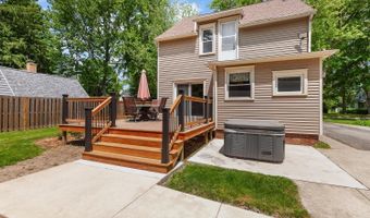 925 Lincoln Ave, Adrian, MI 49221