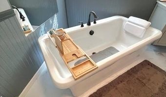 220 BAREFOOT Ln, Frederica, DE 19946