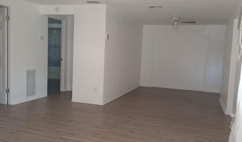 131 E Camphor St, Avon Park, FL 33825