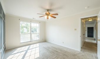 1445 Whispering Creek Dr E, Ballwin, MO 63021