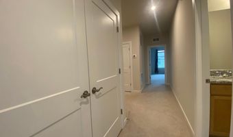 43808 MIDDLEWAY Ter, Ashburn, VA 20147