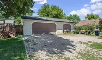 805 Edmunds St, Belle Fourche, SD 57717