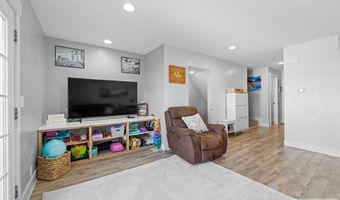 1460 S Falcon Dr, Ammon, ID 83406