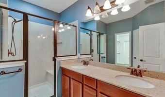 3912 Amberwood Dr, Addison, TX 75001