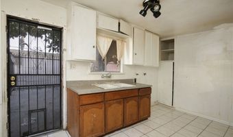 8949 Atlantic Ave, South Gate, CA 90280