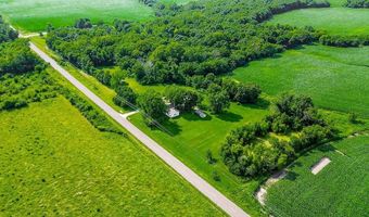 10240 NW State Route 18 Hwy, Amsterdam, MO 64723