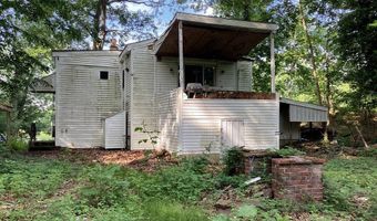 15 Campus Rd, Attleboro, MA 02703