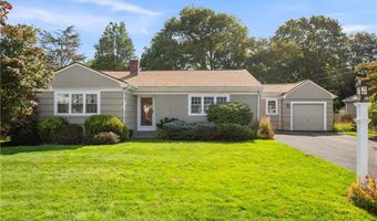 35 Greenfield Rd, Cumberland, RI 02864