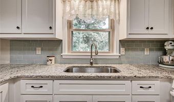 259 Anchor Dr, Asheboro, NC 27205