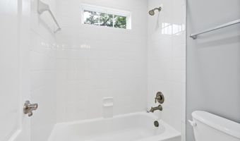 7119 BARRY Rd, Alexandria, VA 22315