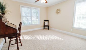 1010 Mohawk Dr, Lincolnton, GA 30817