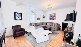 598 E 5th St 598, Boston, MA 02127