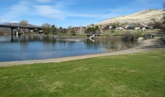 1225 Fairway Loop, Arlington, OR 97812