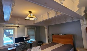 34 Gage St, Augusta, ME 04330