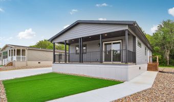7368 NE Berwick Dr 6, Ankeny, IA 50021