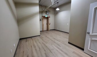 115 S Main St, Algonquin, IL 60102