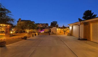 19420 Red Feather Rd, Apple Valley, CA 92307