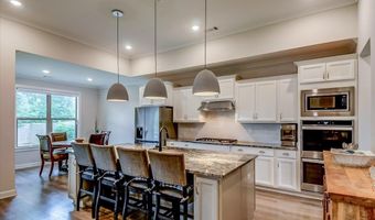 4684 KINGS FOREST Dr, Bartlett, TN 38135