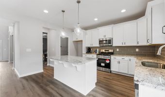 1465 Academy Dr, Auburn, AL 36830