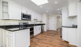 200 Chipman Dr, Cheshire, CT 06410