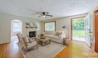 2150 Nc 80 Hwy, Bakersville, NC 28705