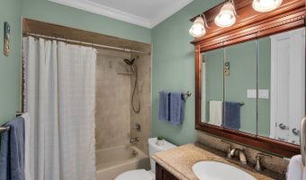 75 Bradford Ct, Aberdeen, NJ 07747