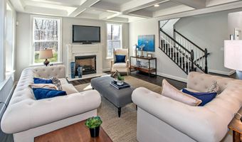 5415 WOODWAY Dr, Alexandria, VA 22310