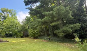 2700 BRYAN Pl, Alexandria, VA 22302