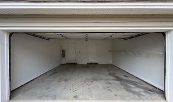 136 Kensington Way, Aberdeen, NC 28315