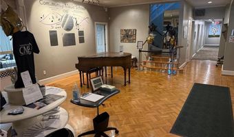 1544 Hamilton, Allentown, PA 18102