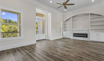 100 Blue Ridge Ct, Bay St. Louis, MS 39520