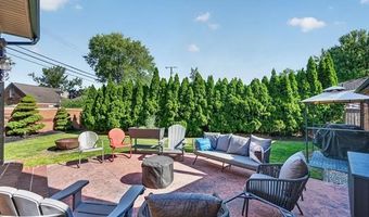 16244 Philomene Blvd, Allen Park, MI 48101