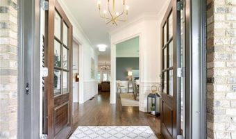 5206 Creek Walk Cir, Peachtree Corners, GA 30092